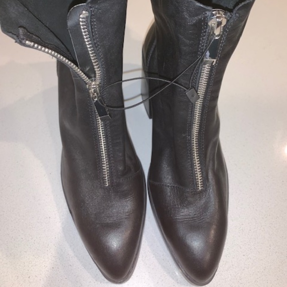 ZARA Leather zip up boots- Black Size 6.5 /37 NWT!
